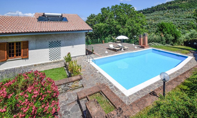 Puliciano Casa | Impresionante casa en Sant'Andrea a.
