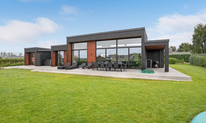 Flovt Strand Casa | Impresionante casa en Haderslev con.