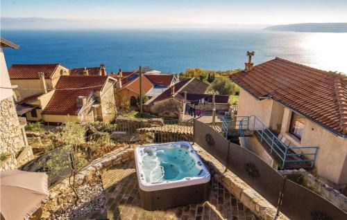 Obrs Casa | Awesome Home In Moscenicka Draga