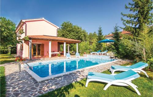 Laginji Casa | Awesome Home In Laginji With Sauna