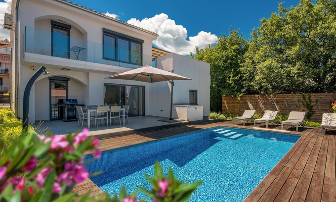 Milcetici Casa | Impresionante casa en Malinska con WiFi