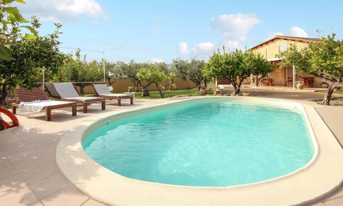 Menfi Casa | Impresionante casa en Menfi AG