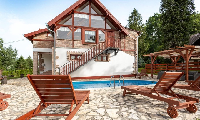 Brestovac Casa | Impresionante casa en Novo Zvecevo con.