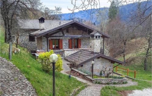 Sovramonte Casa | Awesome Home In Sovramonte With Wifi