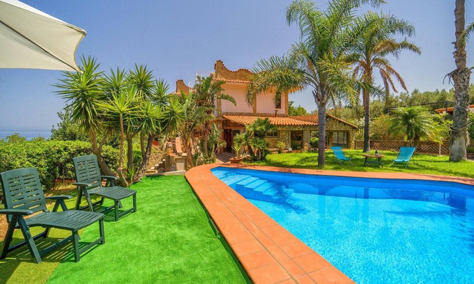 Trabia Casa | Impresionante casa en Trabia con WiFi