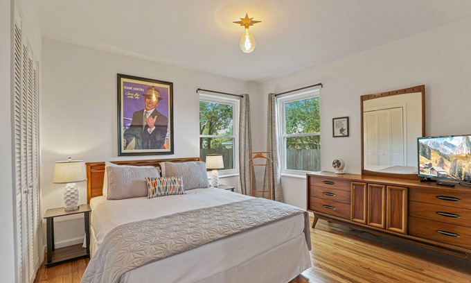 McKinney Casa | Awesome House & Minutes from Historic Downtown McKinney!!