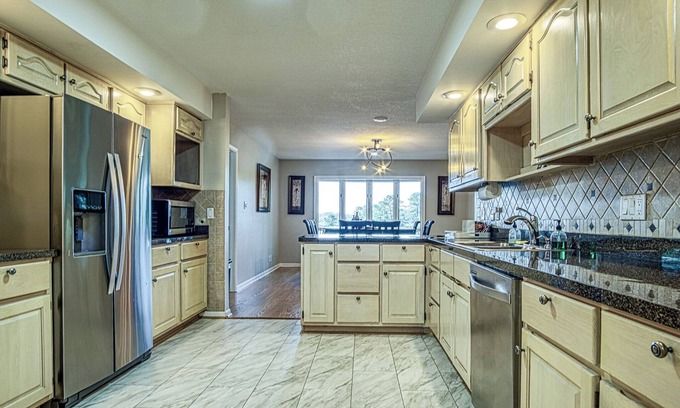 Hot Springs Village Casa | Awesome Lake Views, Epic Game Room, Private Dock, Swim Platform & Free Kayaks