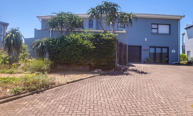 Cape Saint Francis Casa | Awesome Views & Beach Proximity