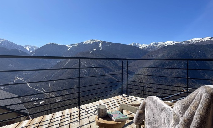 Ignaux Chalet De Esquí | Ax le Chalet Dignaux vue Panoramique sur la Vallée D'ax