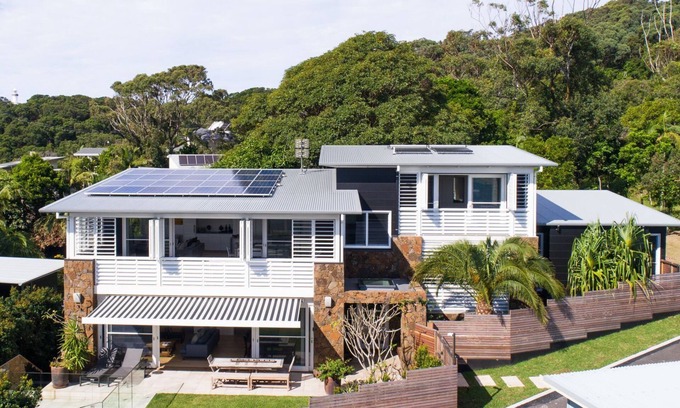 Byron Bay Casa | Ayindi Byron Bay (casa de playa) - Las mejores vistas y cruzando la calle desde la playa