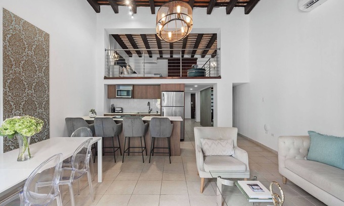 Old San Juan Apartamento | Azucena Mezzanine | Stylish retreat in the city!