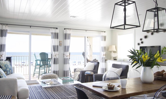 Seagrove Beach Condominio | AZUL- Private Beach- Sleeps 4- 2 Full Baths