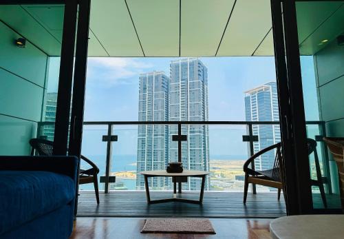 Colombo 02 Apartamento | Azure Casa By Tequila Holidays