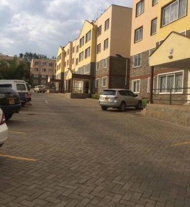 Hospital Apartamento | Azure Skyline Villa, 3BR Modern Condo Nakuru City.