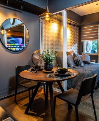 Don Bosco Casa | Azure Urban Resort Staycation by Solace Peak 3 1Bedroom with PS4