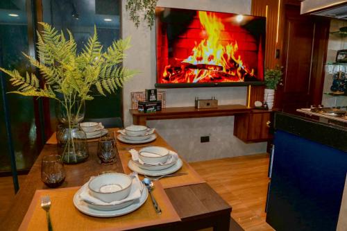 Don Bosco Hotel | Azure Urban Resort Staycation by Solace Peak 2 bedrooms