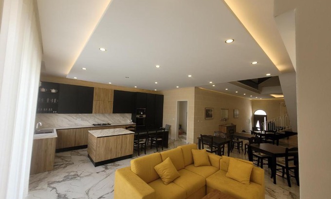 San Lawrenz Cama Y Desayuno | Azure W B&B