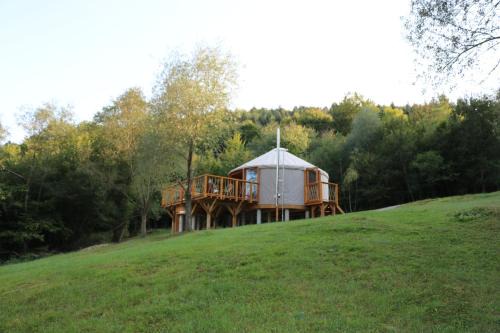Uscie Gorlickie Otro | azyl glamp