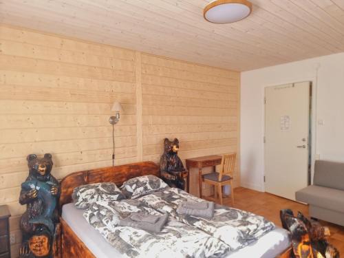 Auktsjaur Cama Y Desayuno | Bärenzimmer Wilderness Life