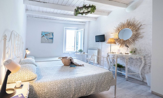 Loreto Cama Y Desayuno | B&B A Portata di Mare