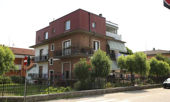 Dossobuono Casa | B&B Ai Santi