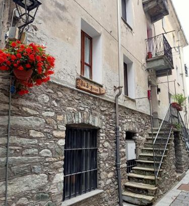 Donnas Cama Y Desayuno | B&B Bourg