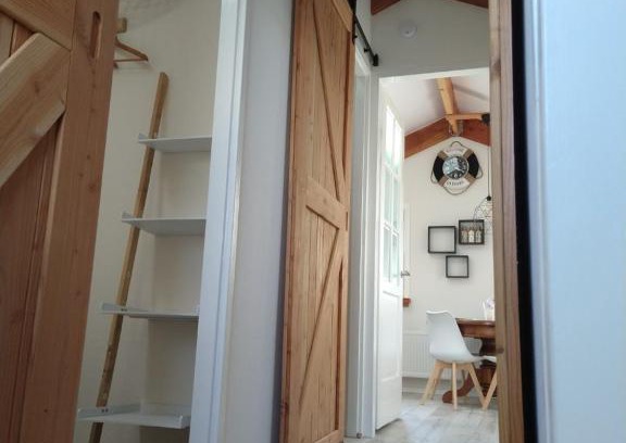 Abbestede Apartamento | B&B Buiten Gewoon Callantsoog