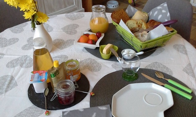 Funay - Bruyeres Cama Y Desayuno | B & B cerca del circuito de 24 horas
