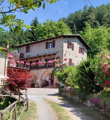 Castiglione di Garfagnana Cama Y Desayuno | B&B DANIELA affittacamere