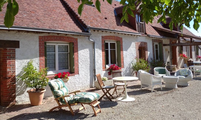 Lanneray Casa | B & B - Granja "La Rouzannerie", en el campo, para dos o con la familia