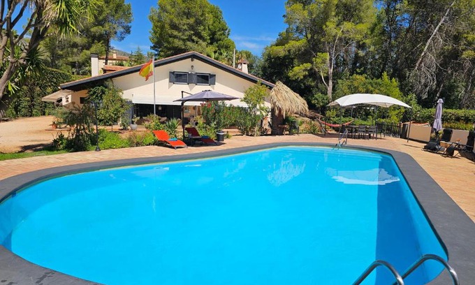 Ontinyent Cama Y Desayuno | B&B Finca la Yuca "Un paraíso en Ontinyent"