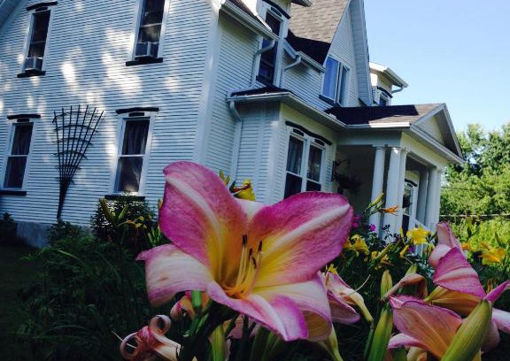 Lac-Brome Cama Y Desayuno | B&B Hillhouse
