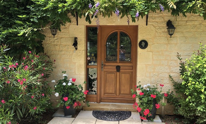 Castelnaud-la-Chapelle Cama Y Desayuno | B & B en una zona tranquila cerca de Domme.