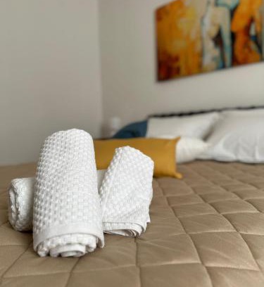 Trani Cama Y Desayuno | B&B L'ULIVO