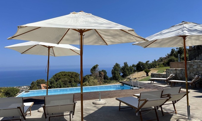 Cefalu Cama Y Desayuno | B&B Le Ginestre