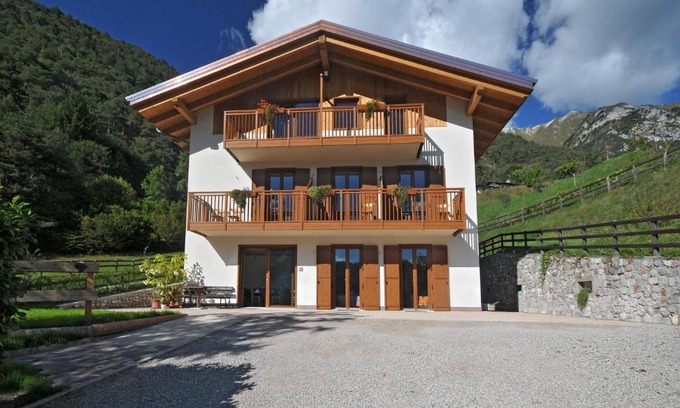 Mezzolago Cama Y Desayuno | B&B Ledro AFFITTACAMERE