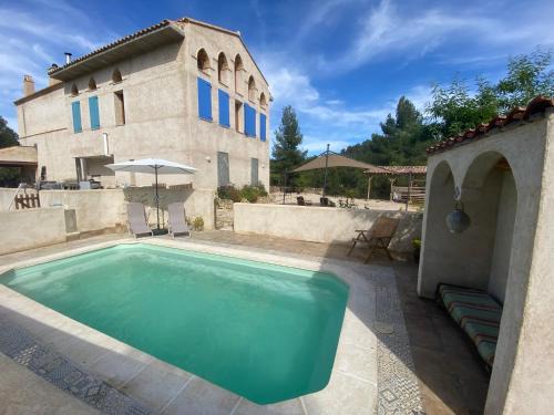 Cretas Casa | B&B Masia Katmandú