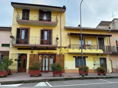 Tonara Cama Y Desayuno | B&B Muggianeddu