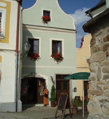 Telc Cama Y Desayuno | B&B Nika