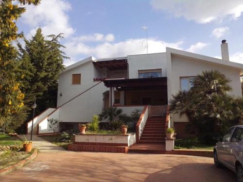 Caltanissetta Cama Y Desayuno | B&B Pian del Lago