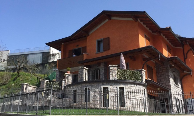 Zogno Cama Y Desayuno | B&B San Pellegrino Terme