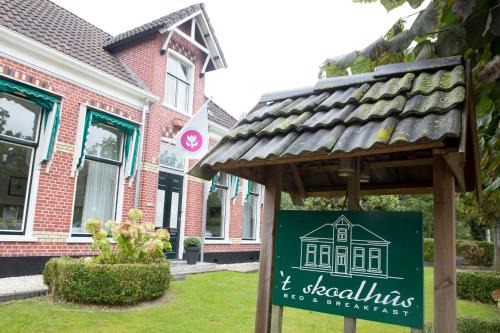 Westergeest Cama Y Desayuno | B&B 'T Skoalhûs