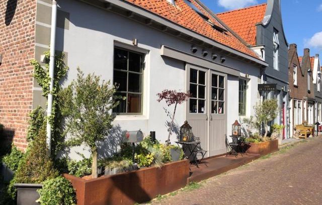 Zierikzee Cama Y Desayuno | B&B with or without De Schuur