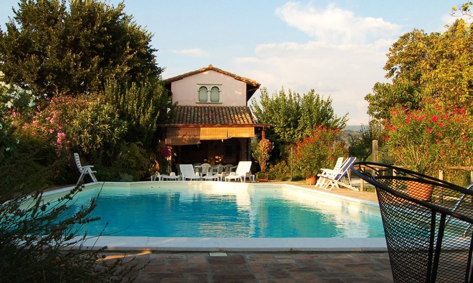 Assisi Cama Y Desayuno | B&B con piscina, a un paso de Asís