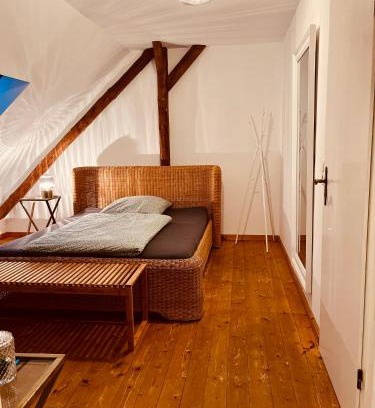 Huenxe Apartamento | b e d & a g e d e s i g n -medium- wunderschönes Zimmer mit Bad - Rechnungserstellung für Geschäftsreisende & Firmen