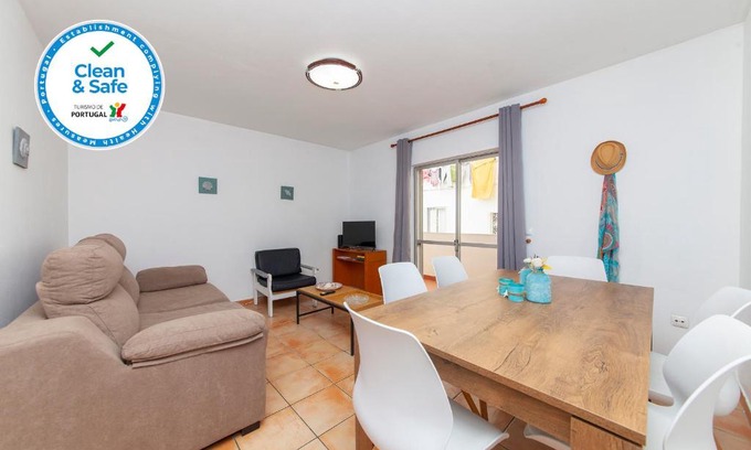 Lagos Apartamento | B18 - Village Street Apartment