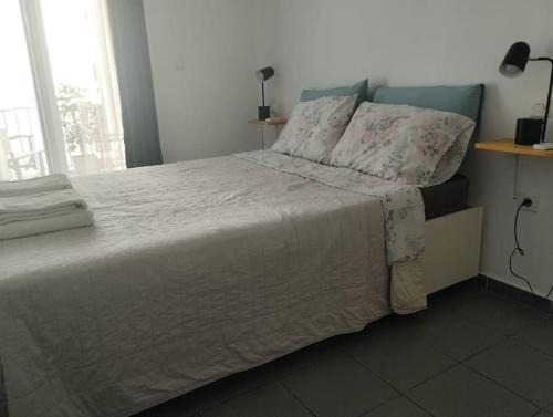 Aigio Apartamento | B3 - The colorful one