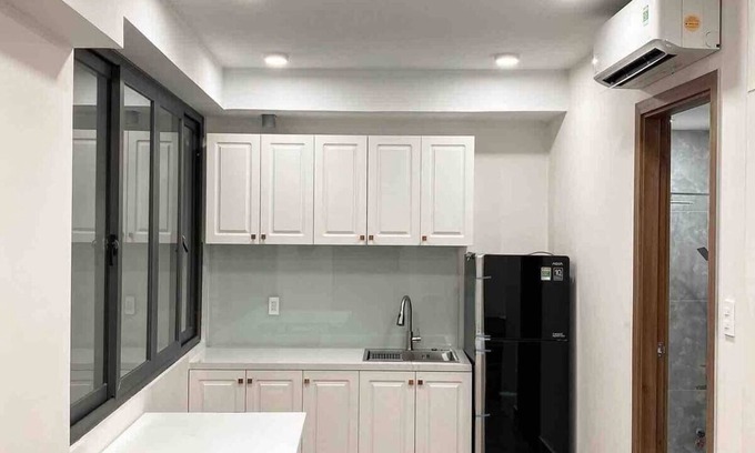 Tan Binh Apartamento | B786/Studio 25m2/Big Window + Kitchen + Netflix