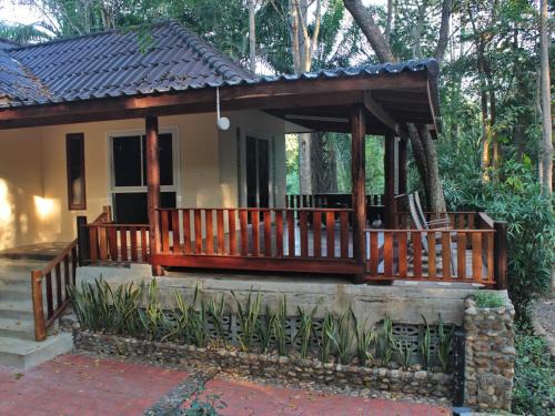Kaeng Krachan Complejo | Baan Maka Nature Lodge