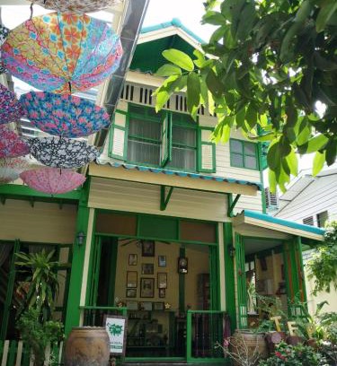Dusit Cama Y Desayuno | Baan Tepa Boutique House